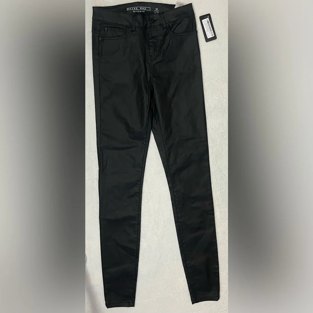 NWT Noisy May Thrill Seeker High Waist Coated Skinny Pants — Black — Size Medium